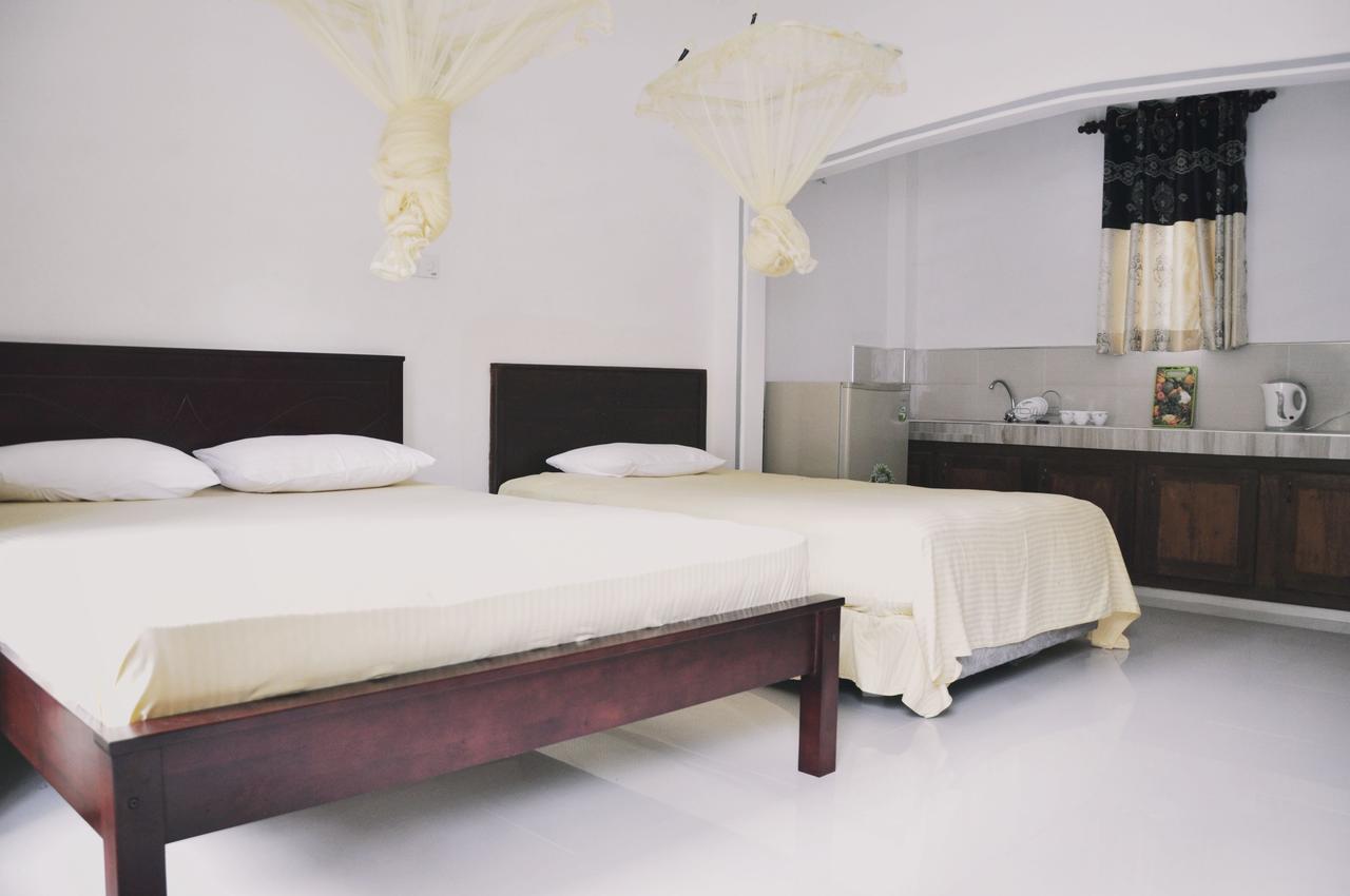 Medawatta Villa Mirissa Esterno foto