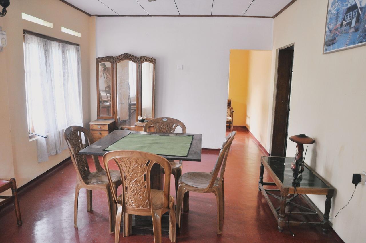 Medawatta Villa Mirissa Esterno foto