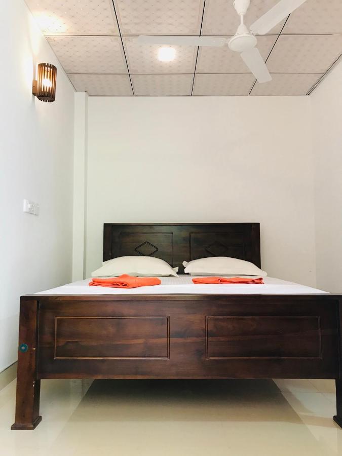 Medawatta Villa Mirissa Esterno foto